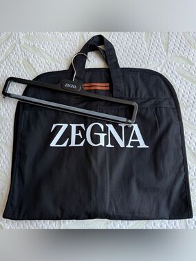 ZEGNA-Black Garment Bag and Hanger Set